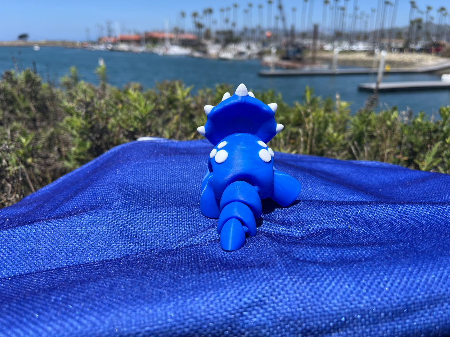 Triceratops Flexi – 3D Printed Figurine (Designed by SugarPaws3D, Printed by Los 3D Locos)