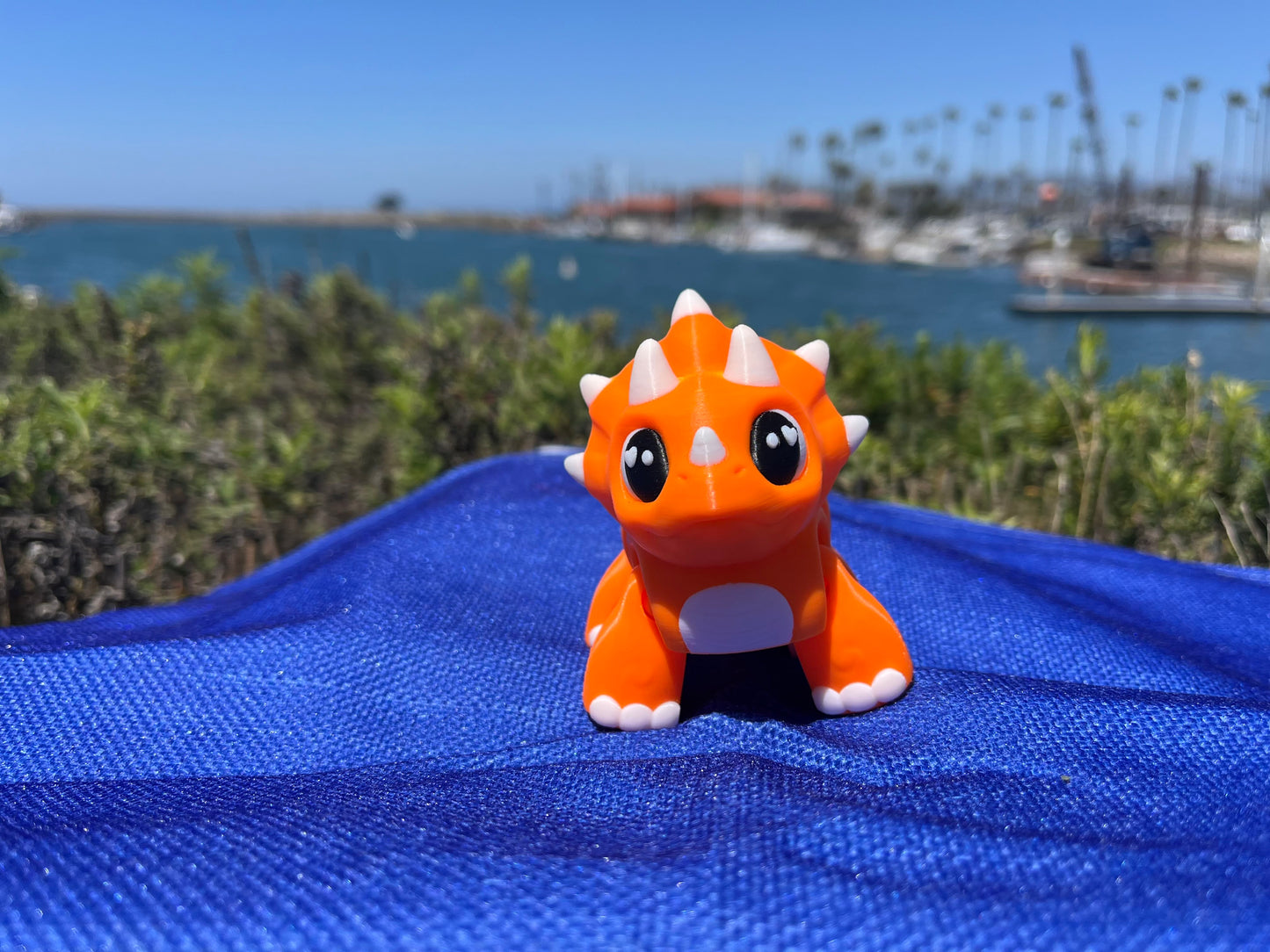 Triceratops Flexi – 3D Printed Figurine (Designed by SugarPaws3D, Printed by Los 3D Locos)