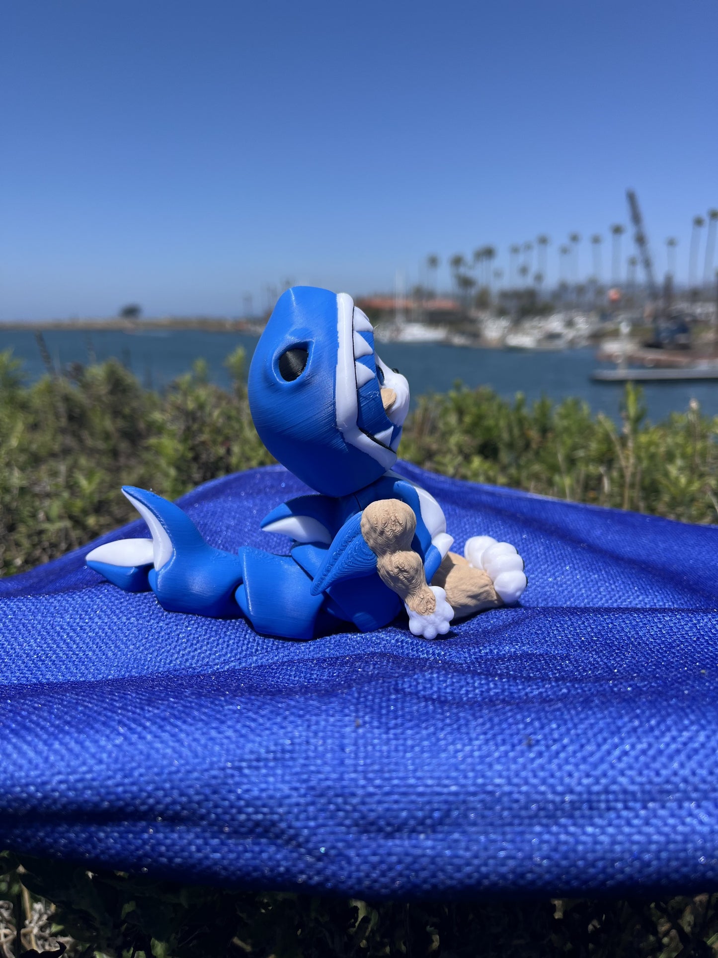 Kitty Shark – 3D Printed Figurine by MysticSaige (Printed by Los 3D Locos) – Available in Red &amp; Blue!